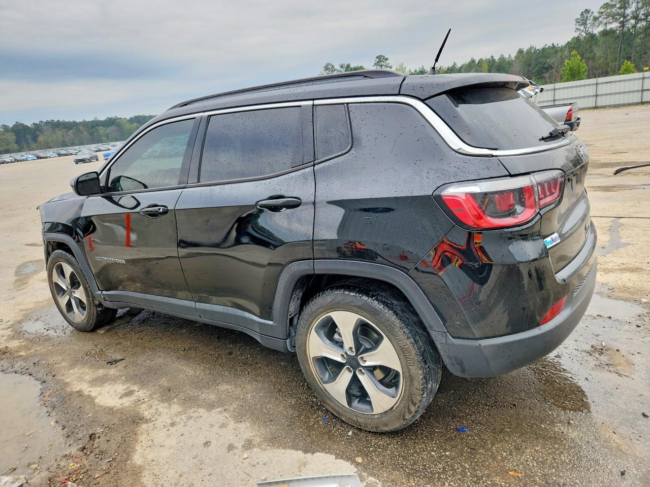 2018 Jeep Compass Latitude - Фото 2