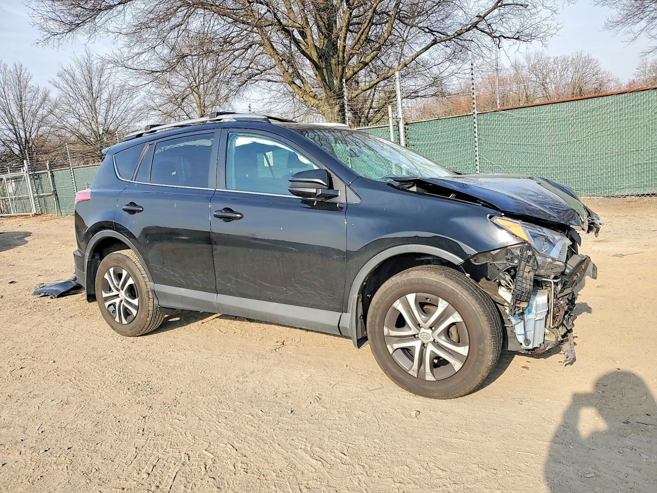 2016 Toyota Rav4 Le - Фото 4