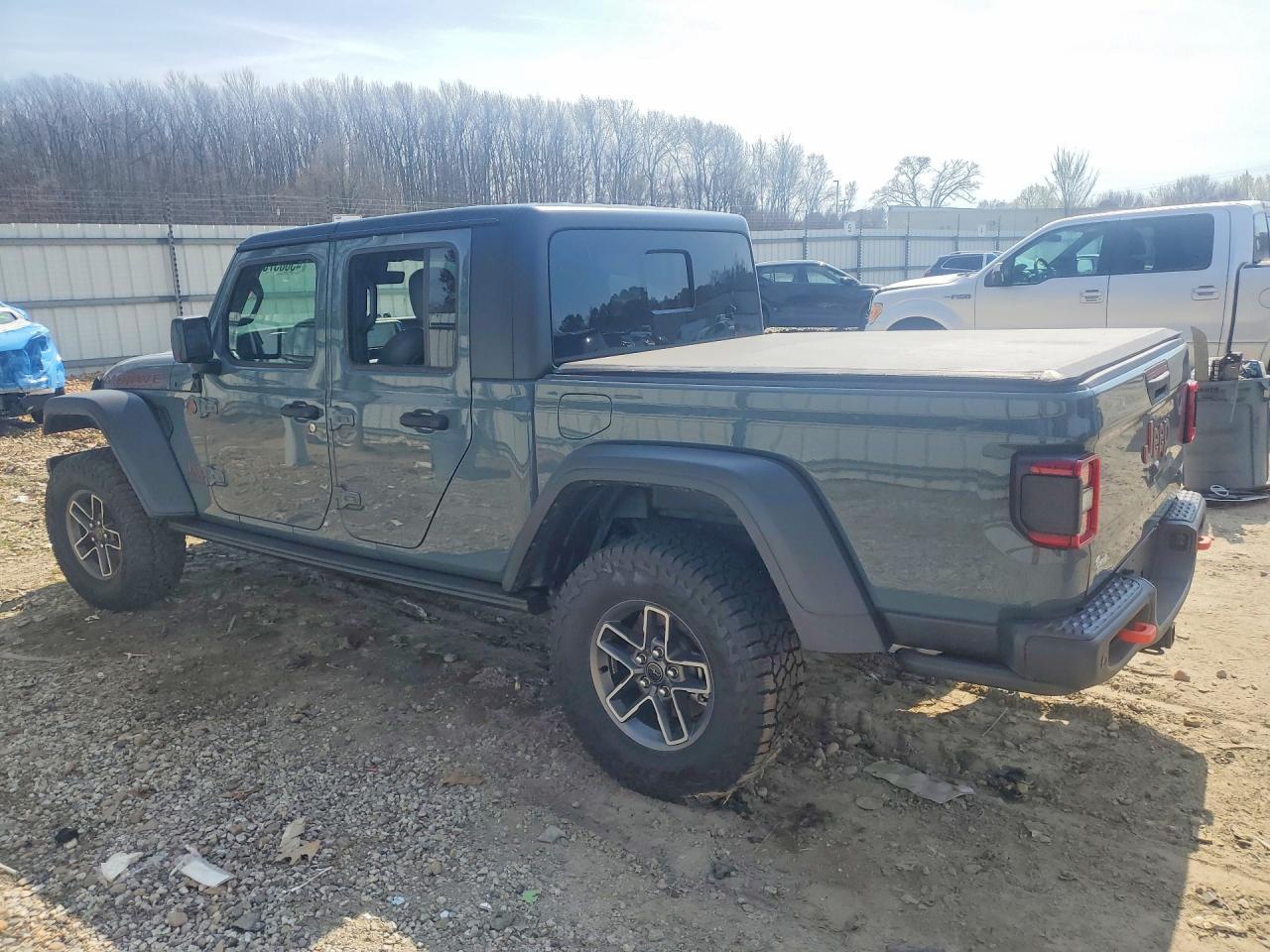 2025 Jeep Gladiator Mojave - Фото 2