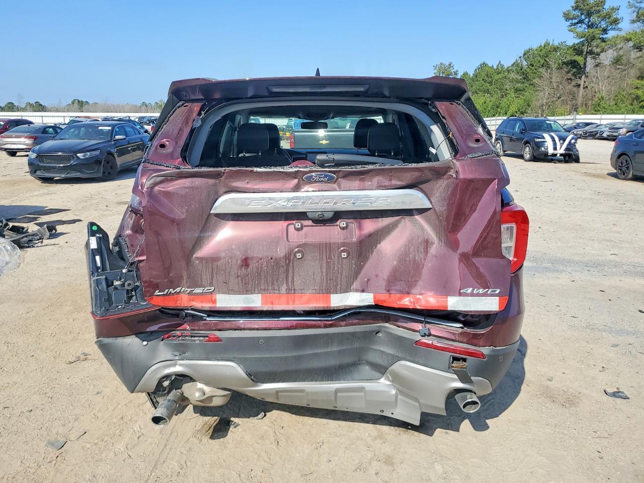 2022 Ford Explorer Limited - Image 6