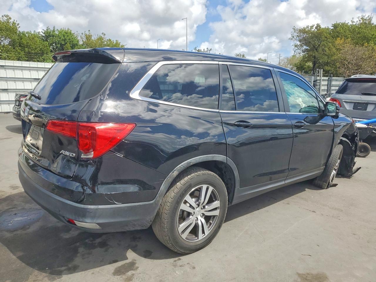 2017 Honda Pilot Exl - Фото 3