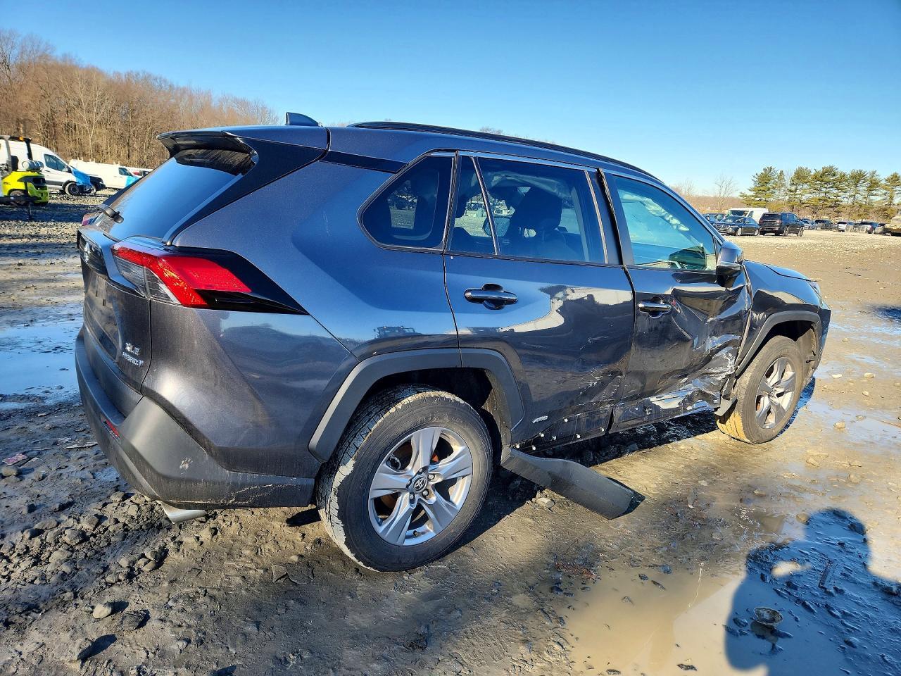 2024 Toyota Rav4 Hybrid Xle - Фото 3