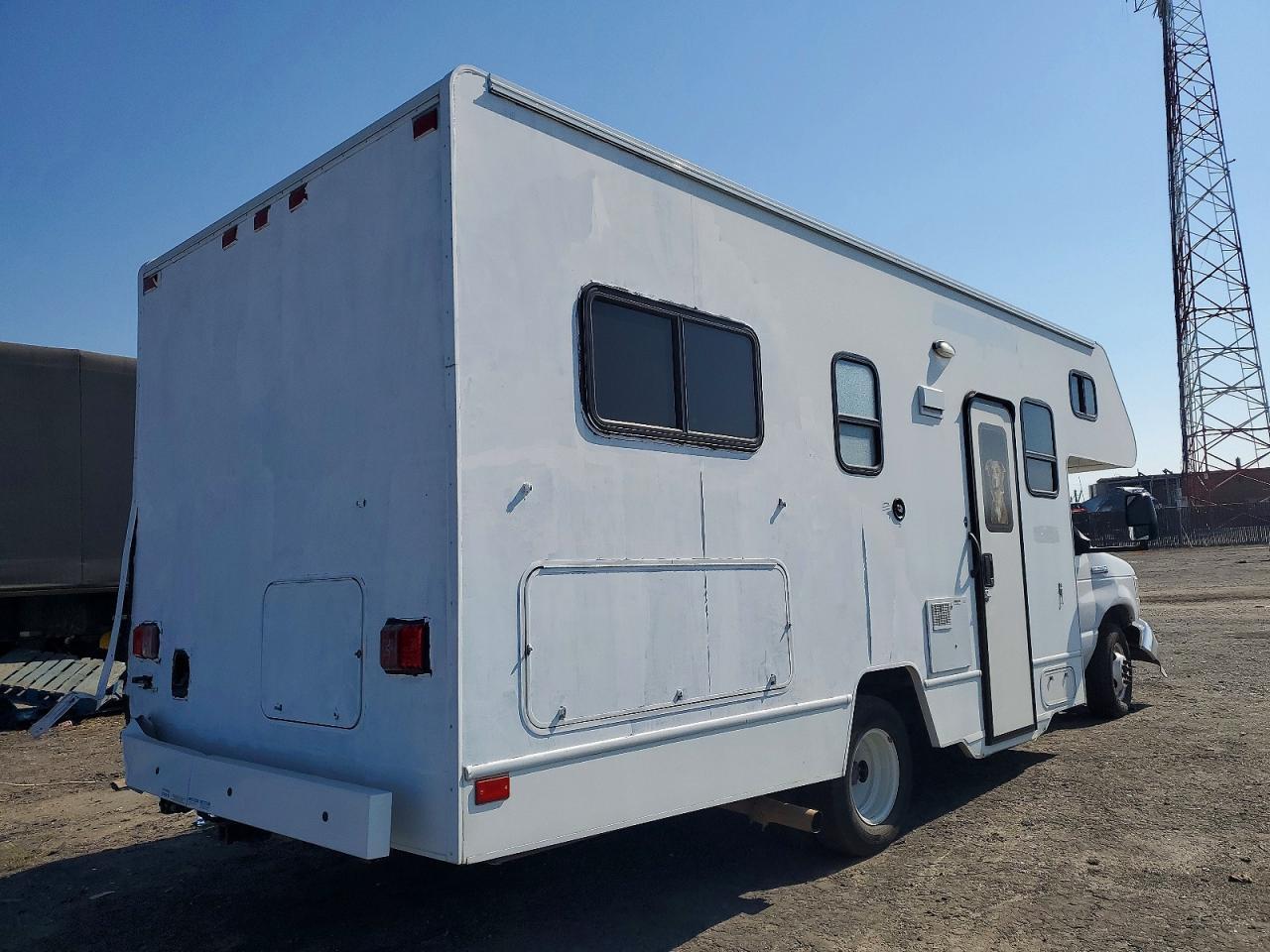 2021 Winnebago Motorhome - Image 4