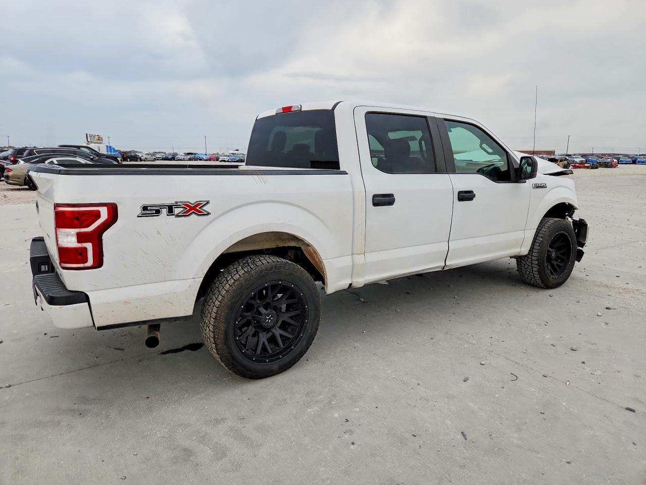 2018 Ford F150 Supercrew - Фото 3
