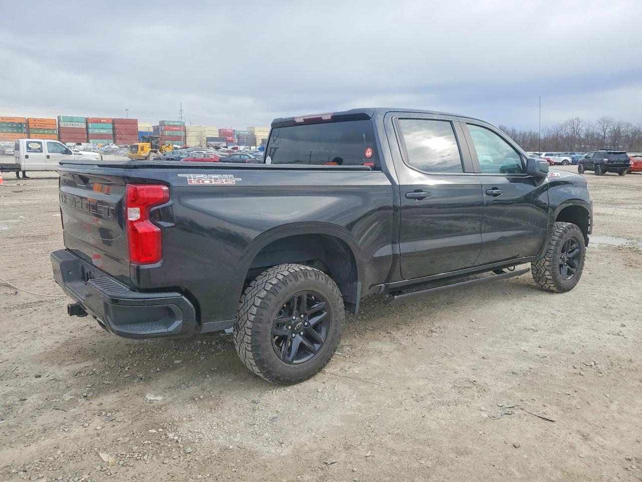 2022 Chevrolet Silverado Ltd K1500 Lt Trail Boss - Image 3