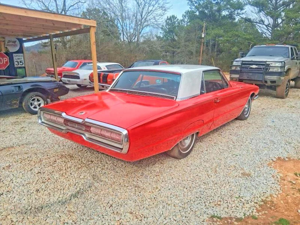 1966 Ford Thunderbird - Фото 4