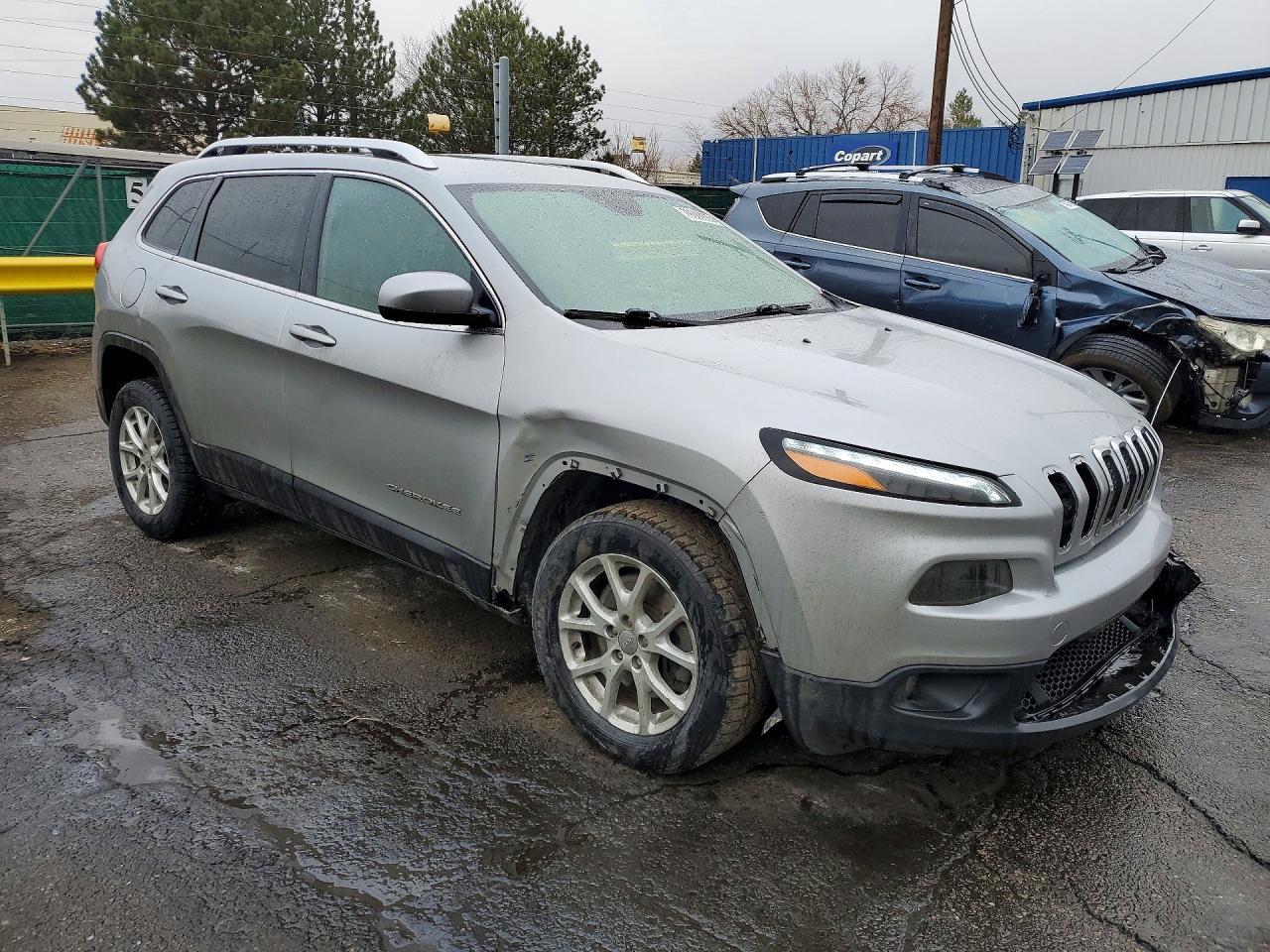 2017 Jeep Cherokee Latitude - Фото 4