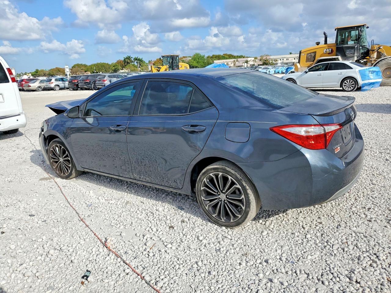 2016 Toyota Corolla S Plus - Фото 2