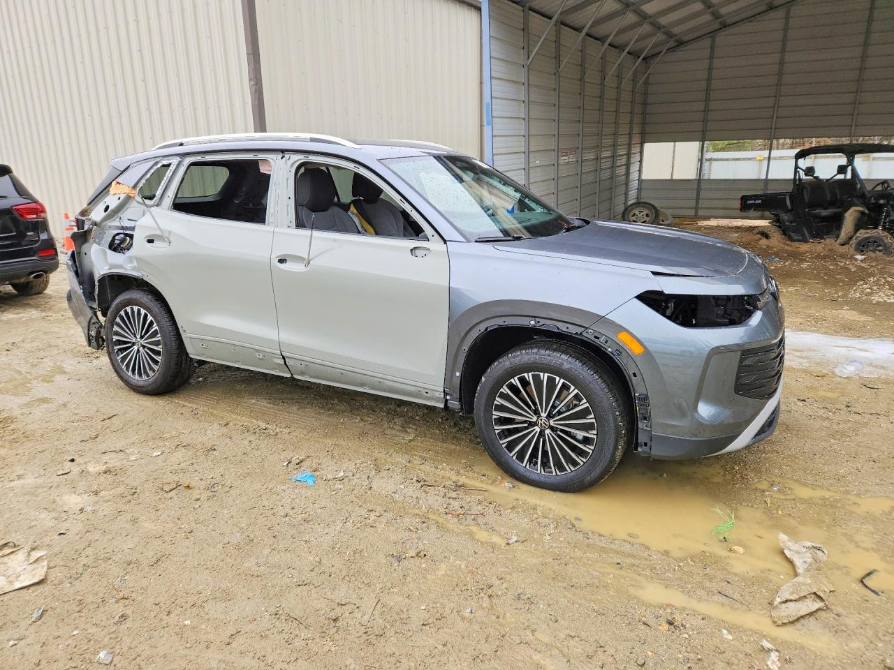 2025 Volkswagen Tiguan S - Image 4