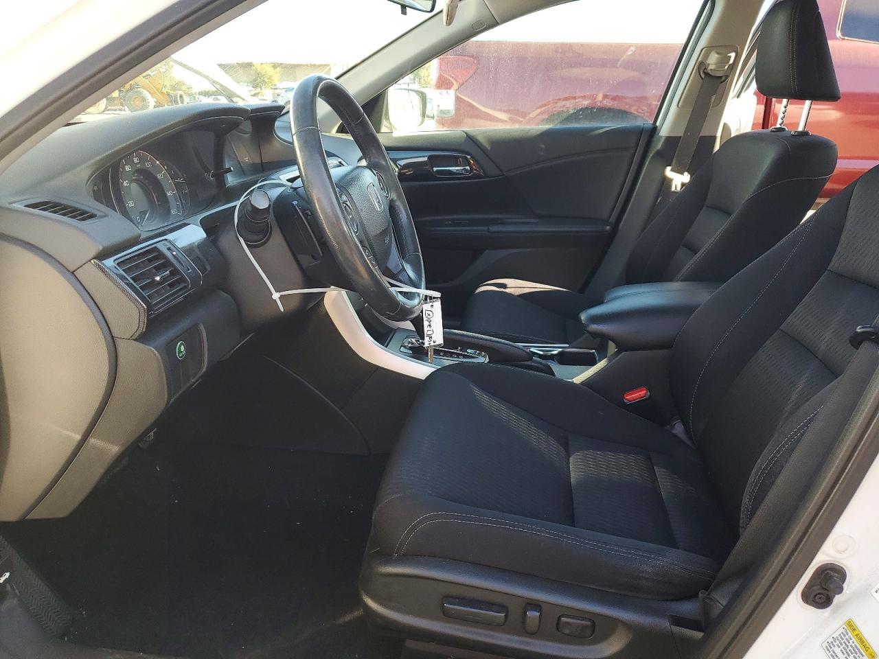2015 Honda Accord Sport - Image 7