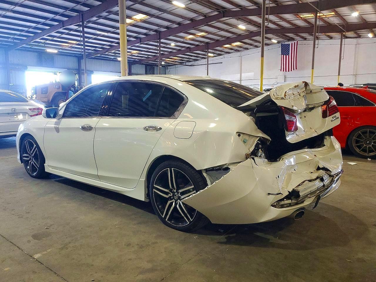 2017 Honda Accord - Image 2