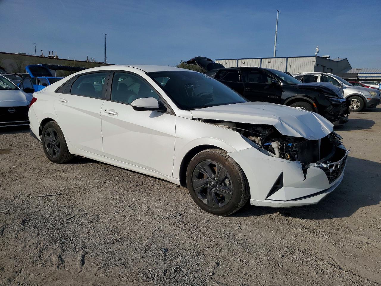 2022 Hyundai Elantra Sel - Фото 4