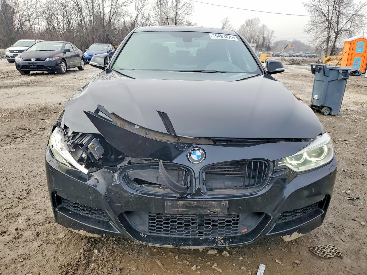 2013 BMW 335 Xi - Image 5