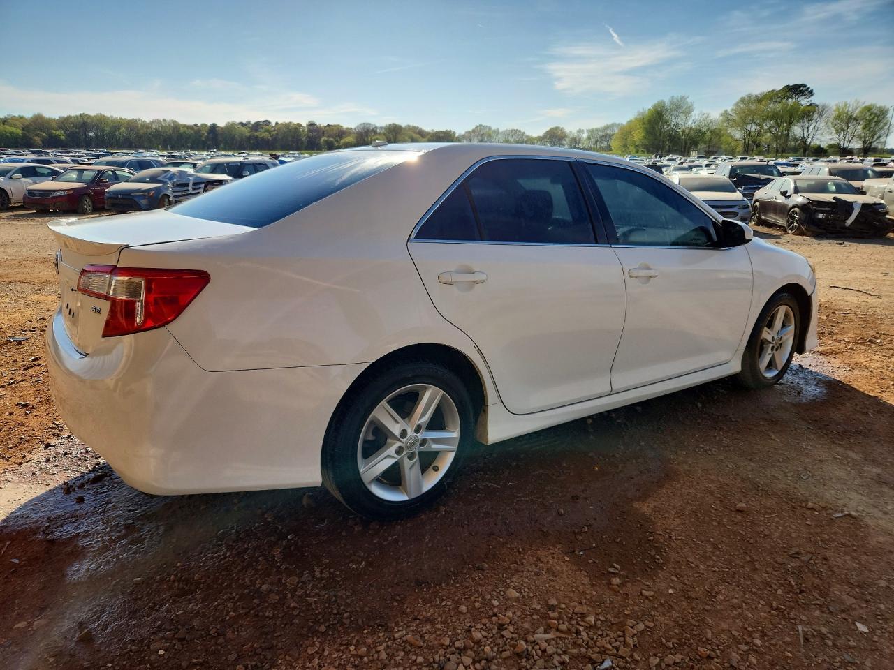 2012 Toyota Camry Se - Фото 3