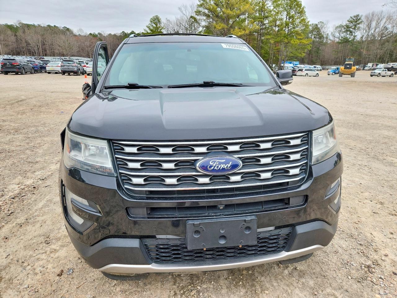 2016 Ford Explorer Limited - Image 5