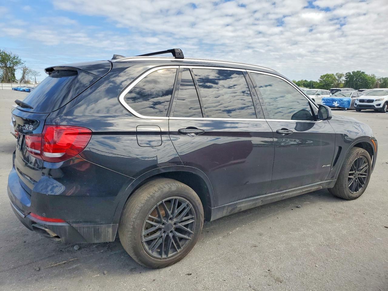 2015 BMW X5 xDrive50I - Фото 3