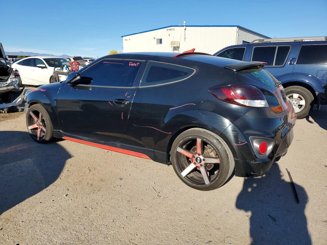 2016 Hyundai Veloster Turbo - Image 2