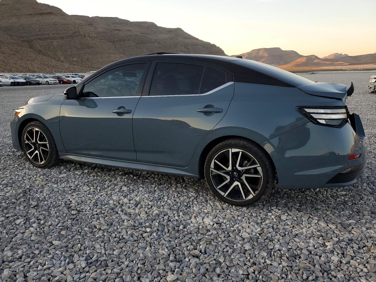 2025 Nissan Sentra Sr - Фото 2