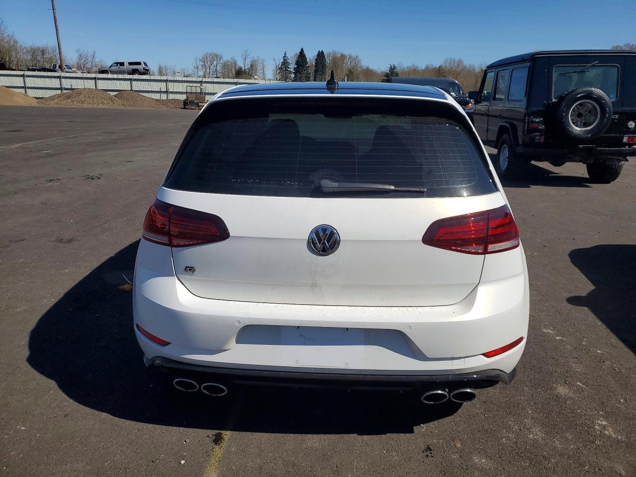 2019 Volkswagen Golf R - Фото 6