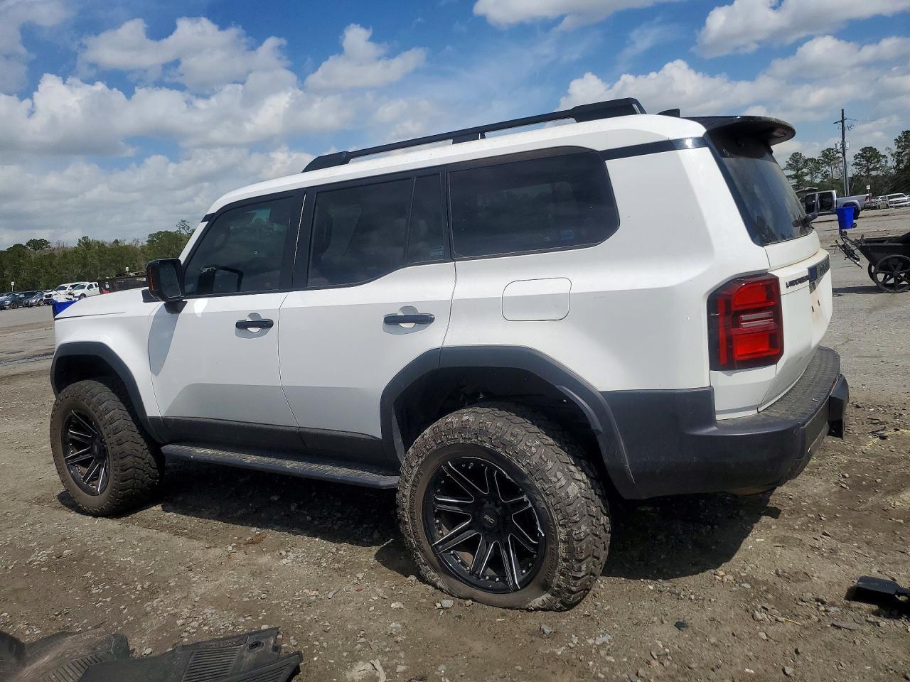2024 Toyota Land Cruiser Base - Image 2