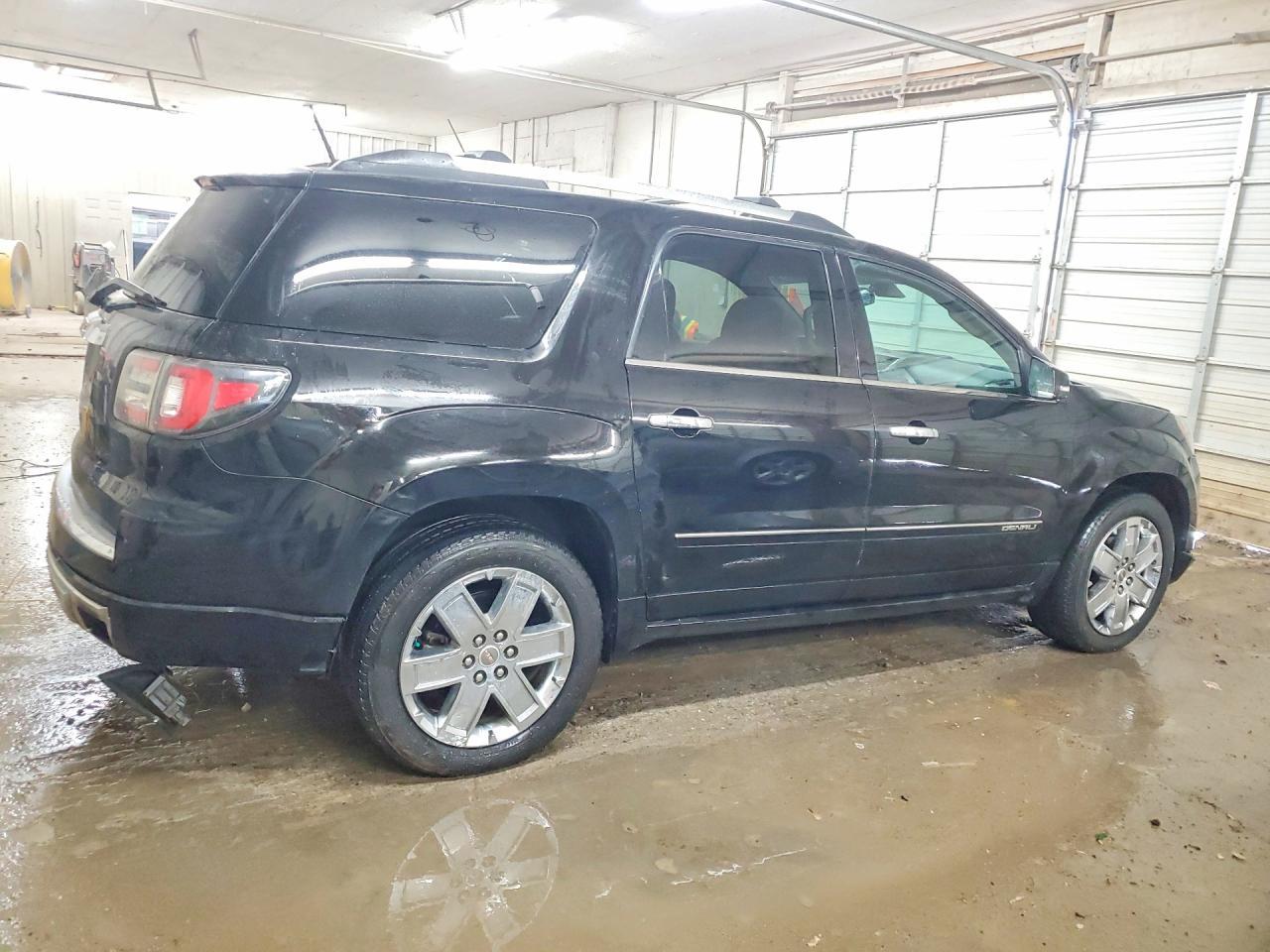 2016 GMC Acadia Denali - Фото 3