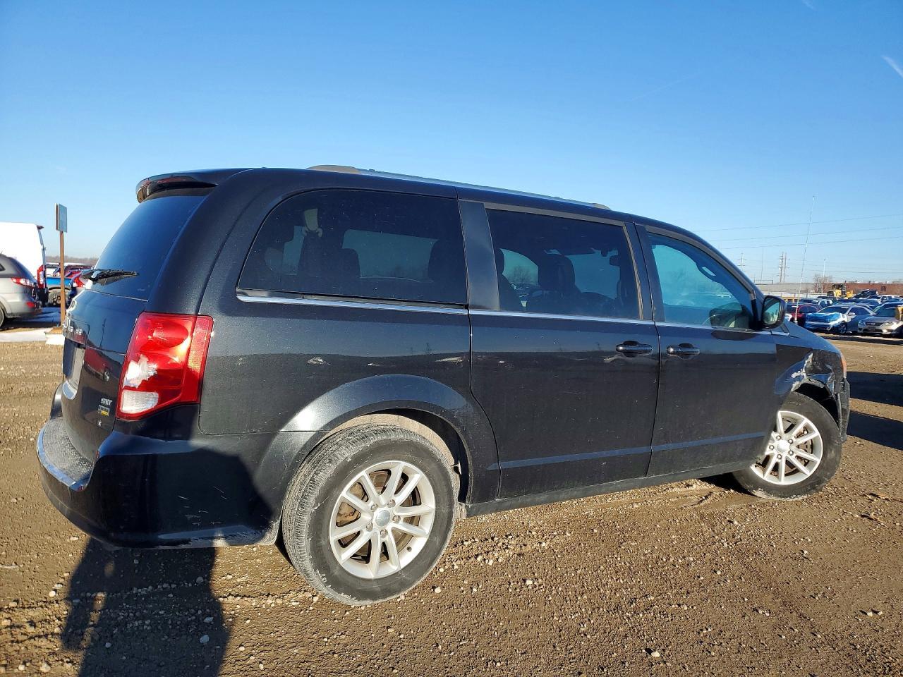2018 Dodge Grand Caravan Sxt - Фото 3