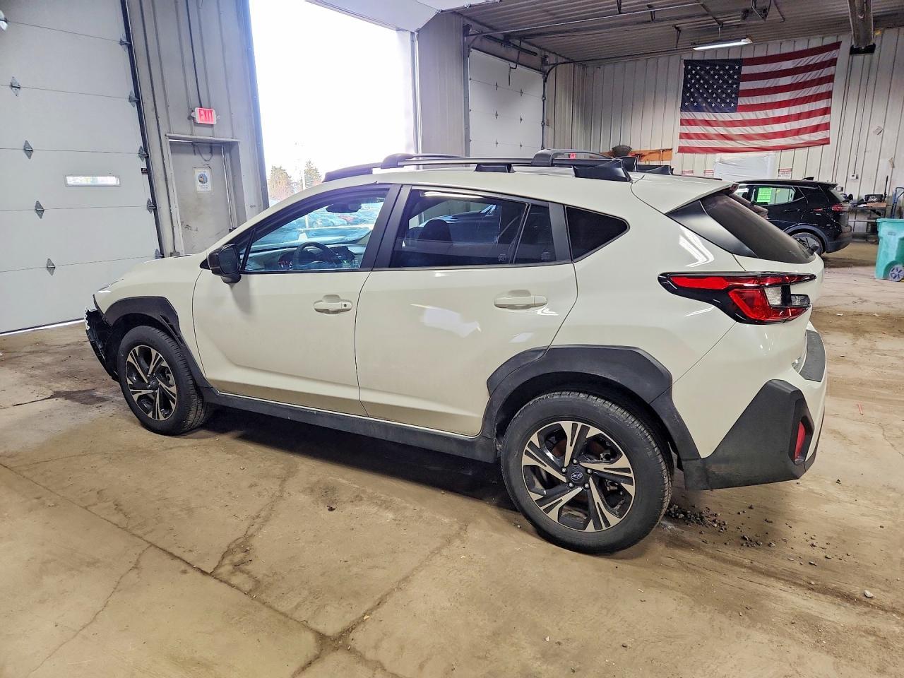2025 Subaru Crosstrek Premium - Фото 2