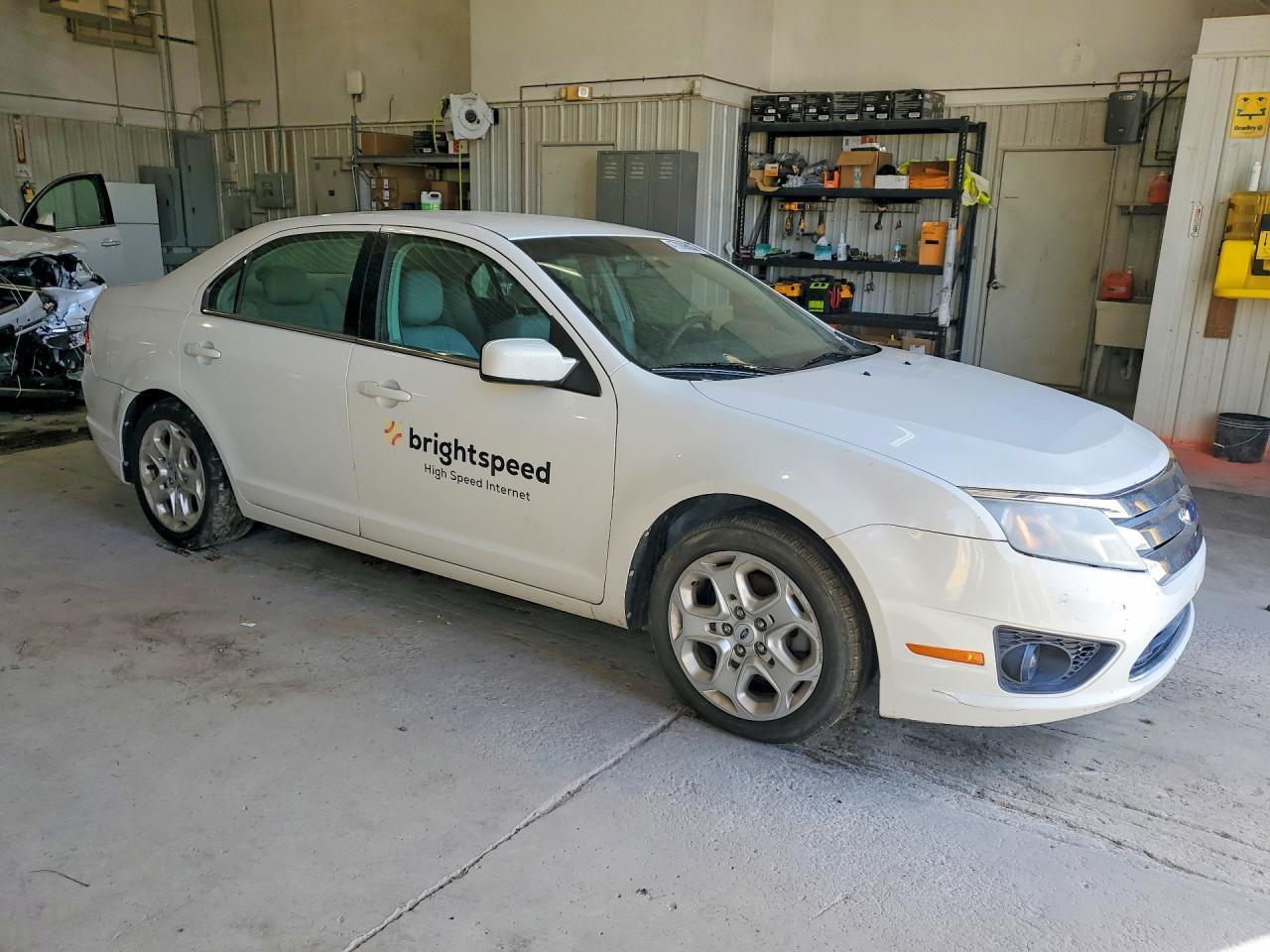 2010 Ford Fusion - Фото 4