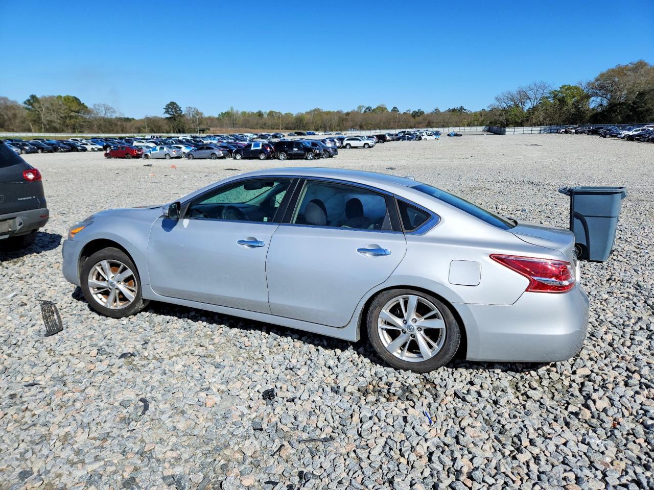 2013 Nissan Altima 2.5 - Image 3