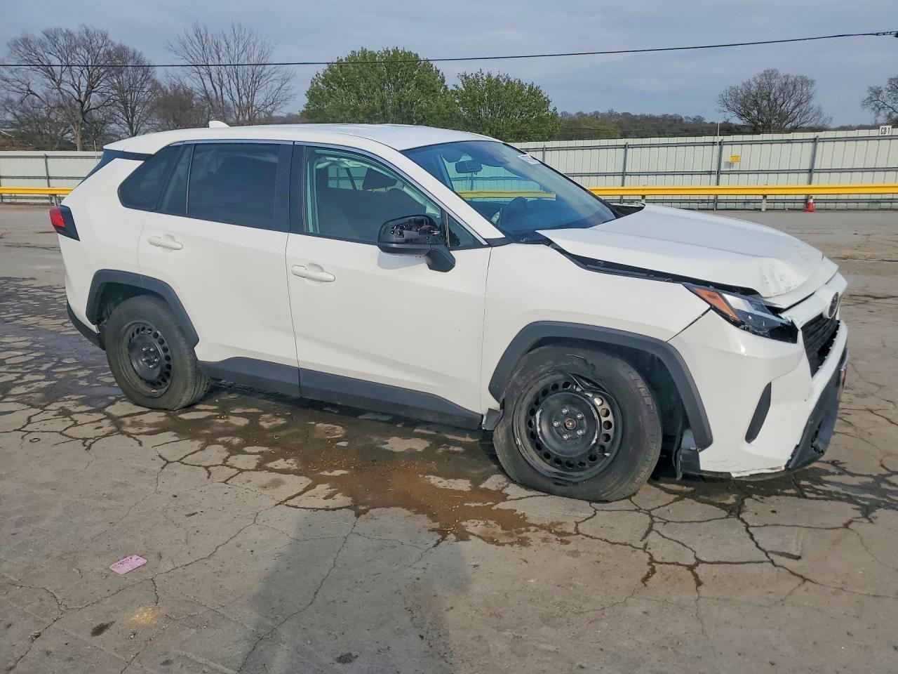 2024 Toyota Rav4 Le - Фото 4