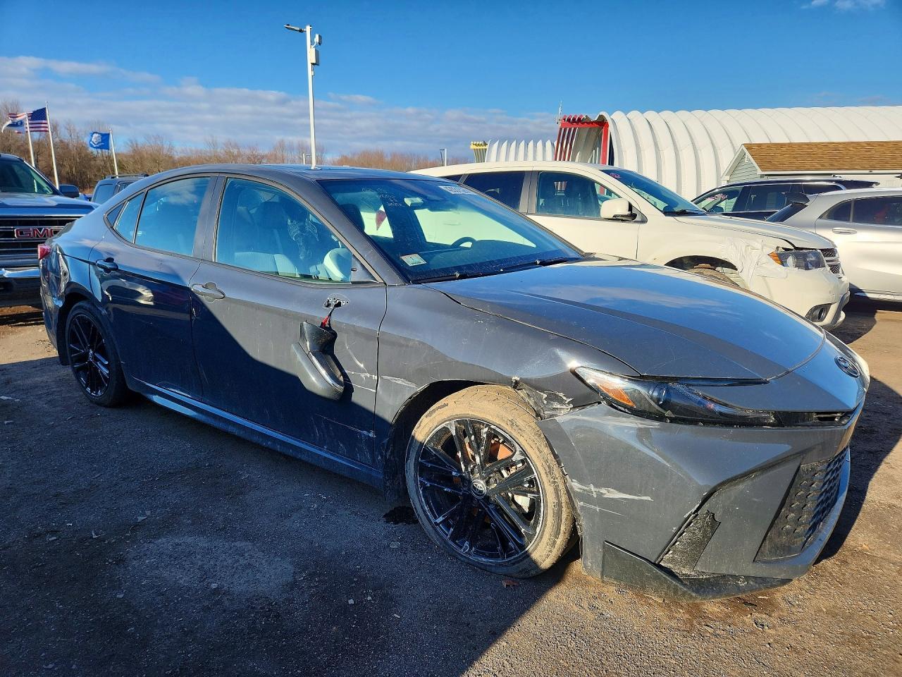 2025 Toyota Camry Se - Image 4