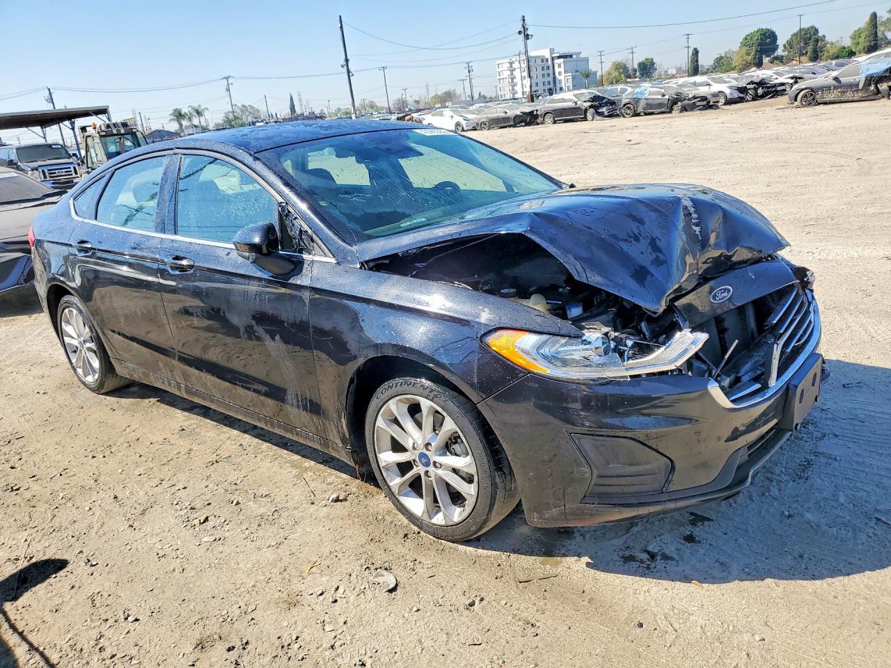 2020 Ford Fusion Se - Фото 4