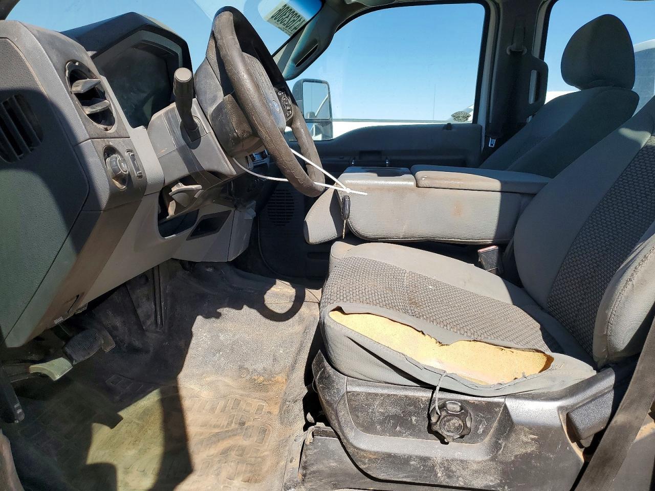 2013 Ford F450 Super Duty Flatbed Truck - Фото 7