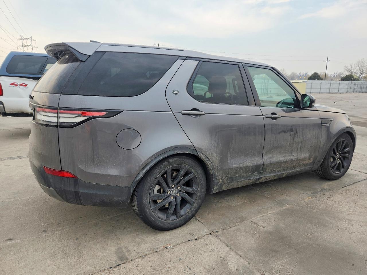 2018 Land Rover Discovery Se - Image 3