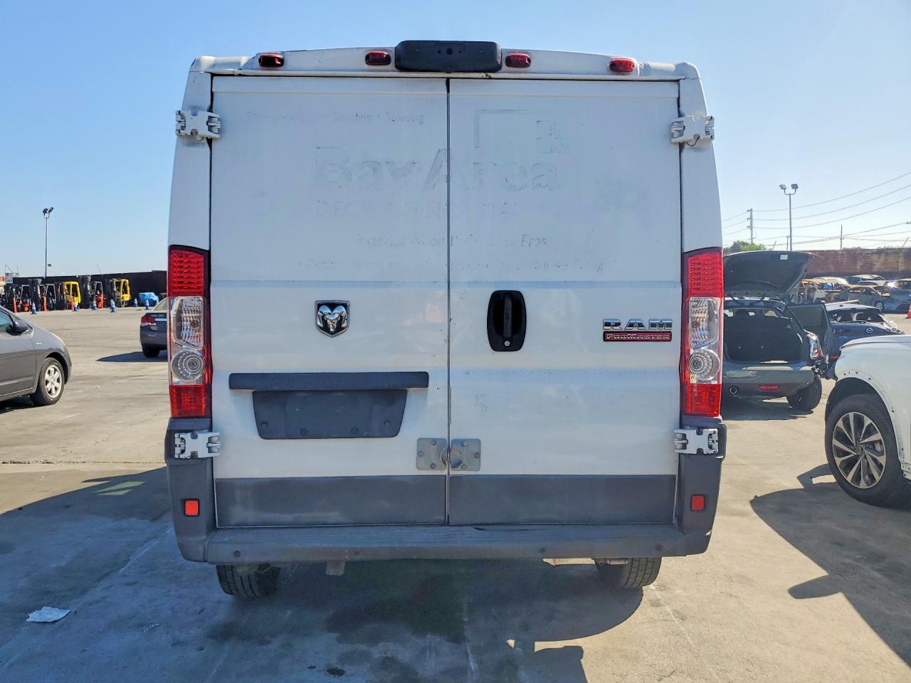 2016 Ram Promaster 1500 Delivery Van - Фото 6