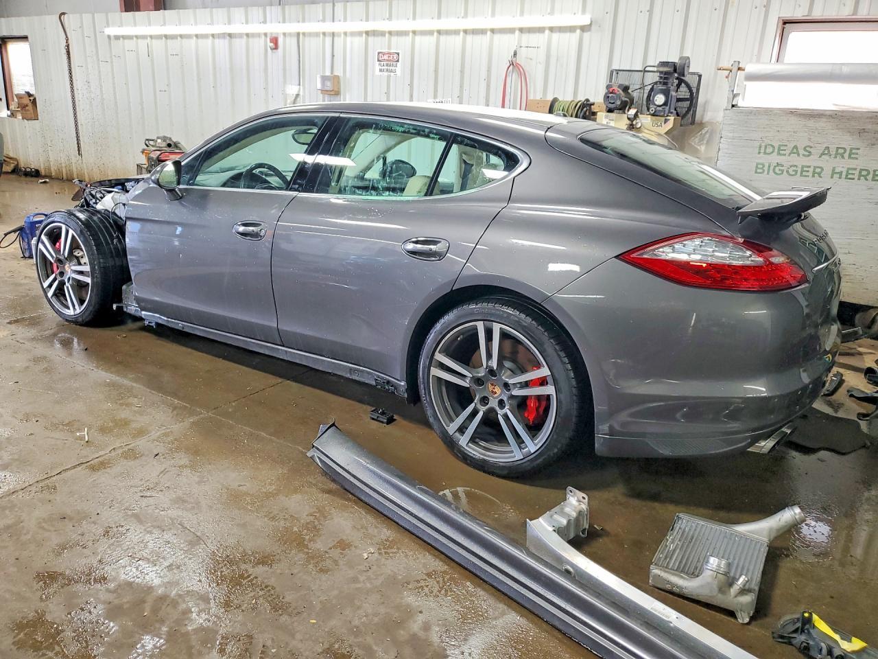 2013 Porsche Panamera Turbo - Фото 2