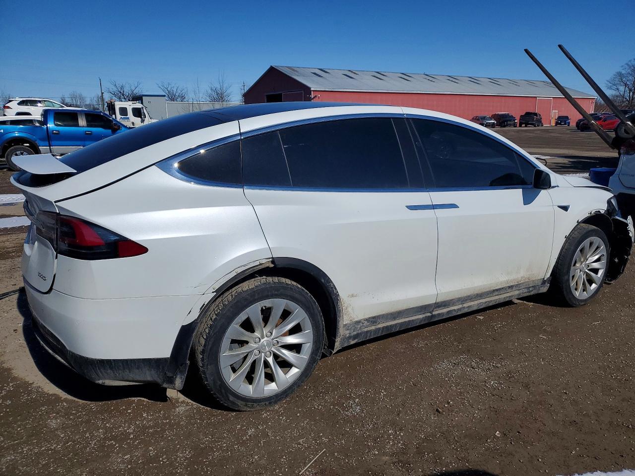 2018 Tesla Model X - Image 3