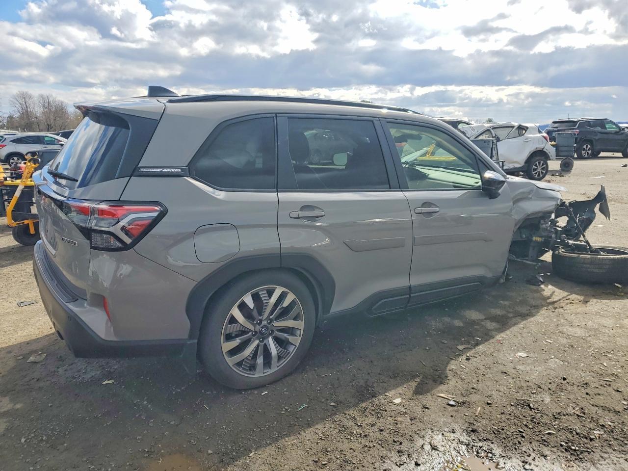 2025 Subaru Forester Touring - Image 3