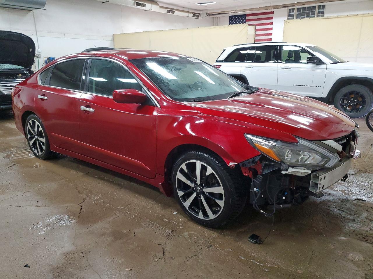 2018 Nissan Altima 2.5 Sr - Фото 4