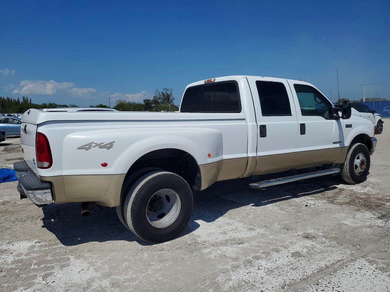 2000 Ford F350 Super Duty - Image 3