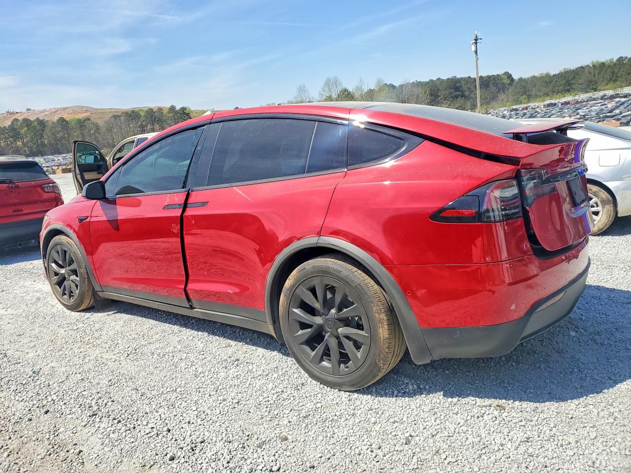 2022 Tesla Model X - Фото 2