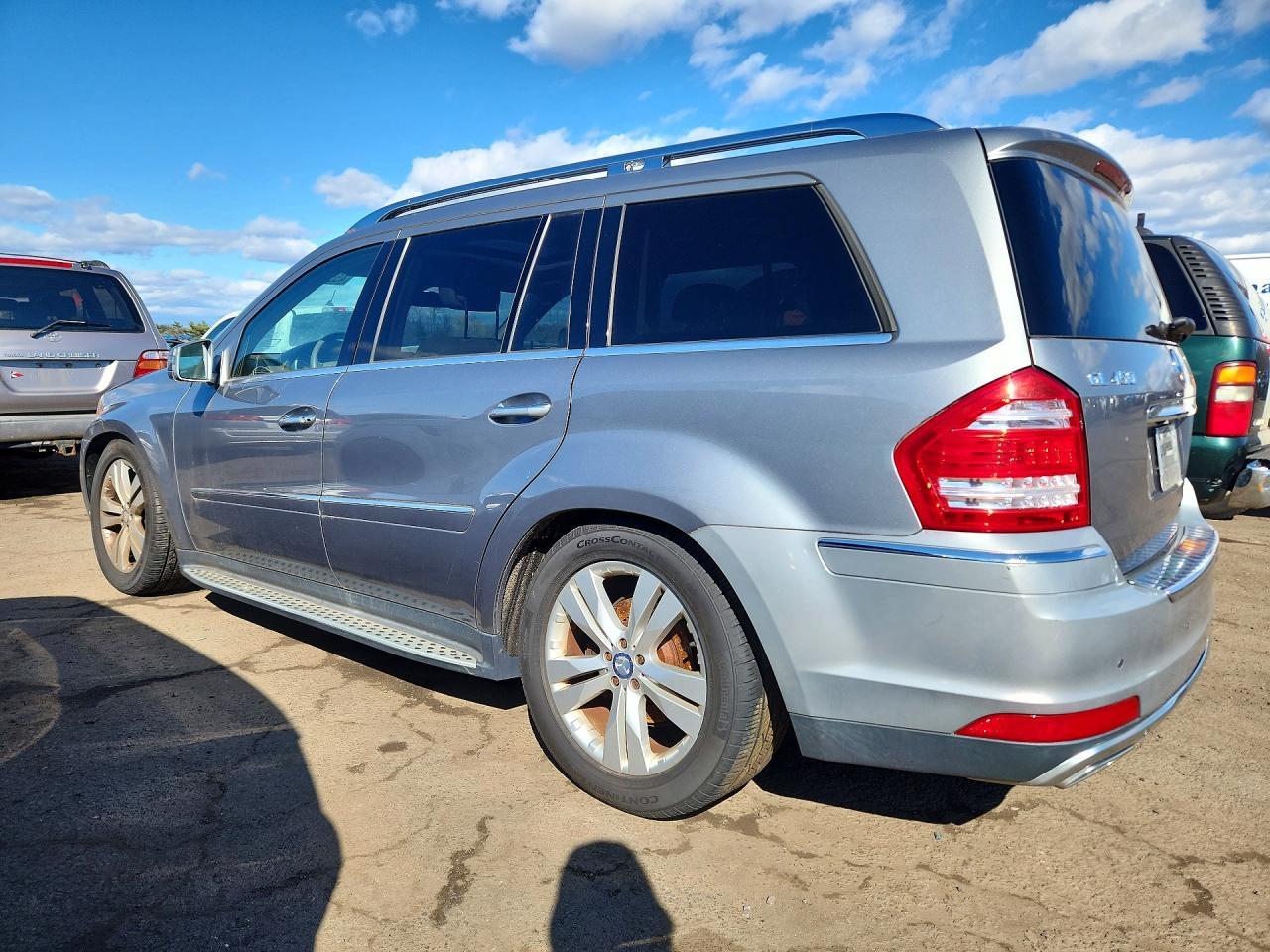 2011 Mercedes-Benz Gl 450 4Matic - Image 2