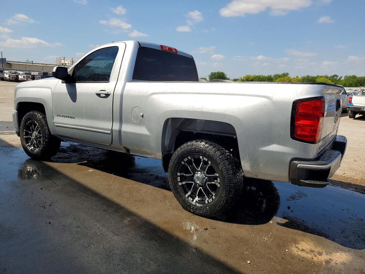 2018 Chevrolet Silverado C1500 Lt - Фото 2
