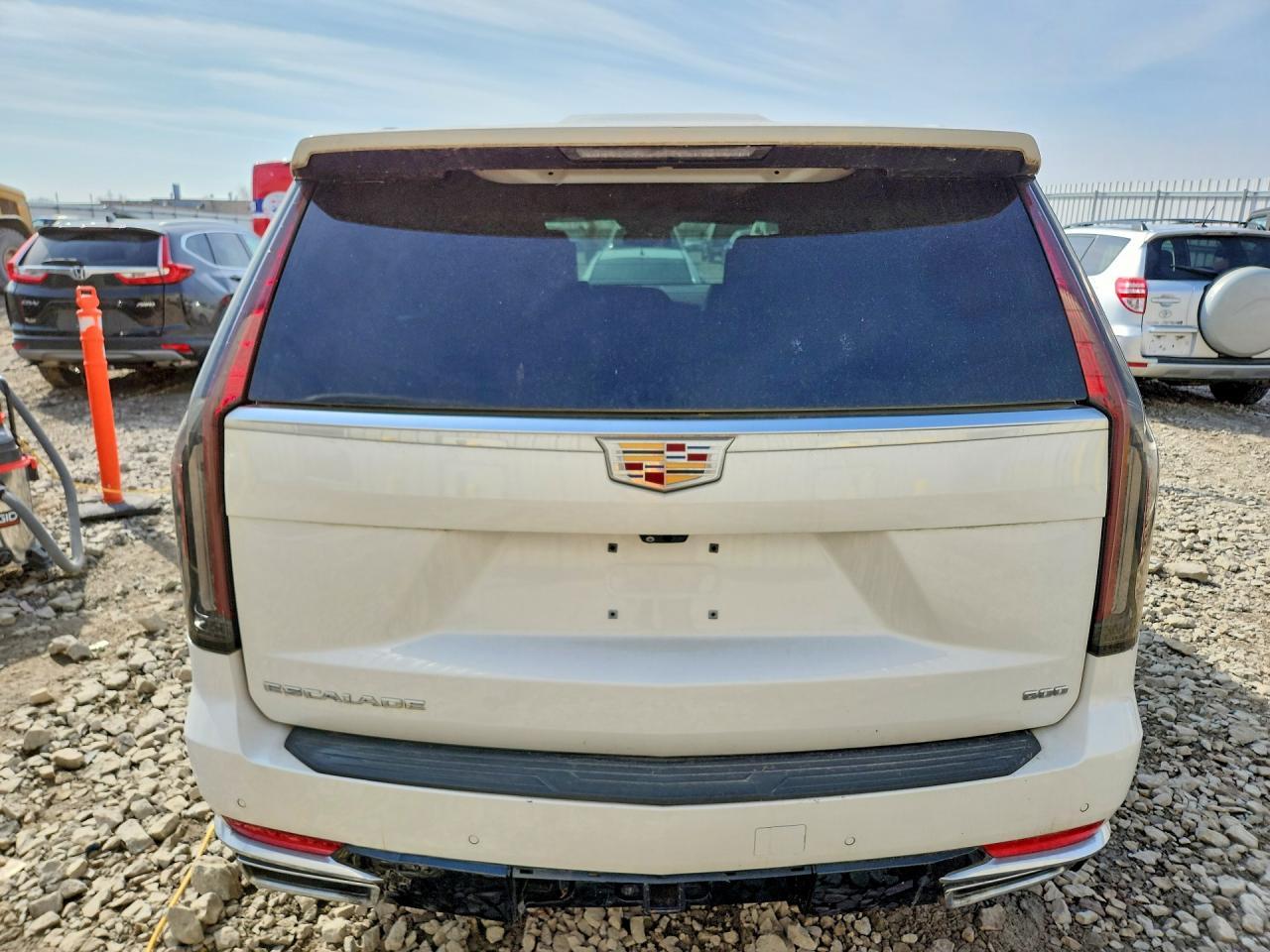 2021 Cadillac Escalade Premium Luxury Platinum - Image 6