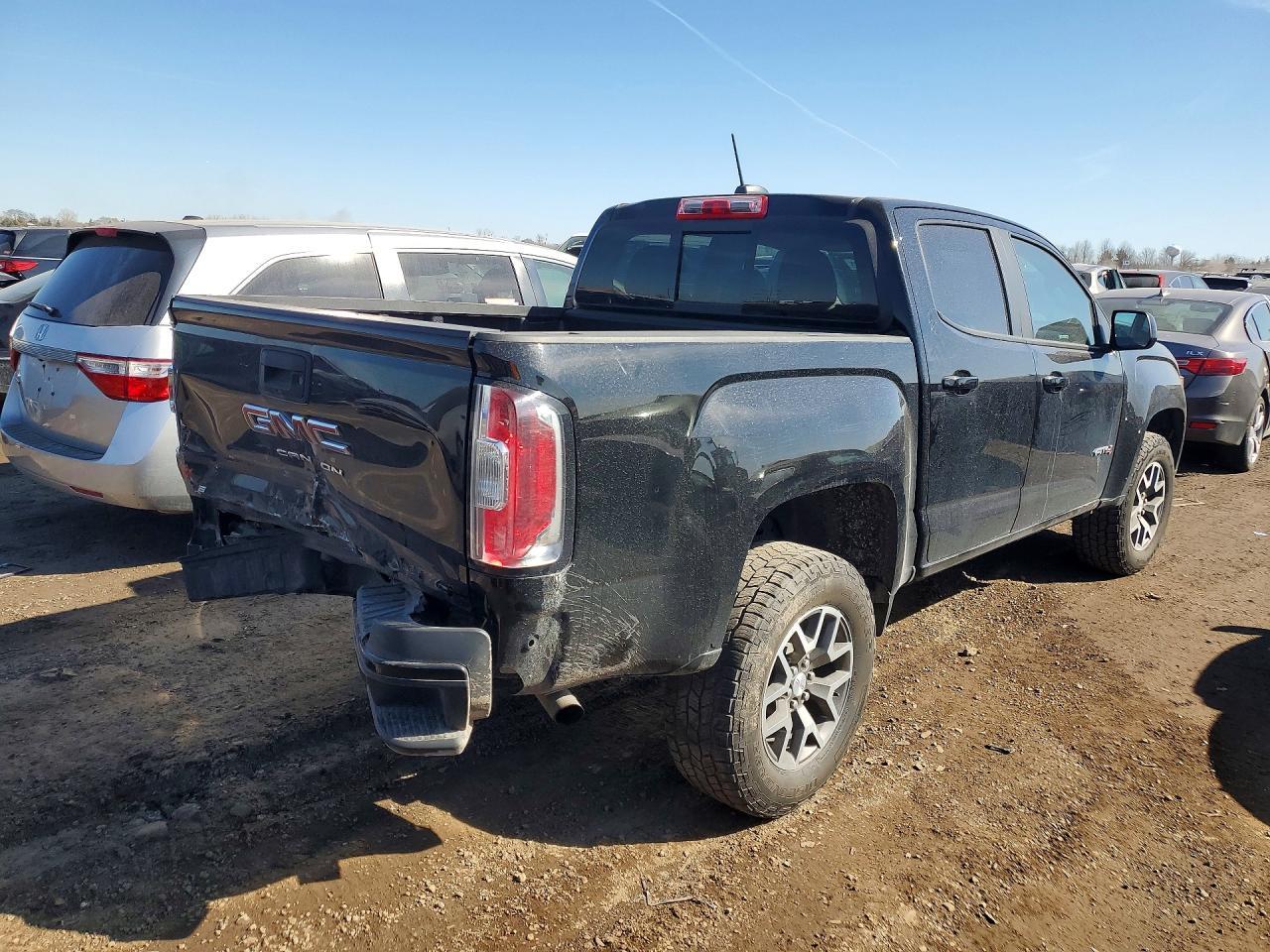 2021 GMC Canyon At4 - Image 3
