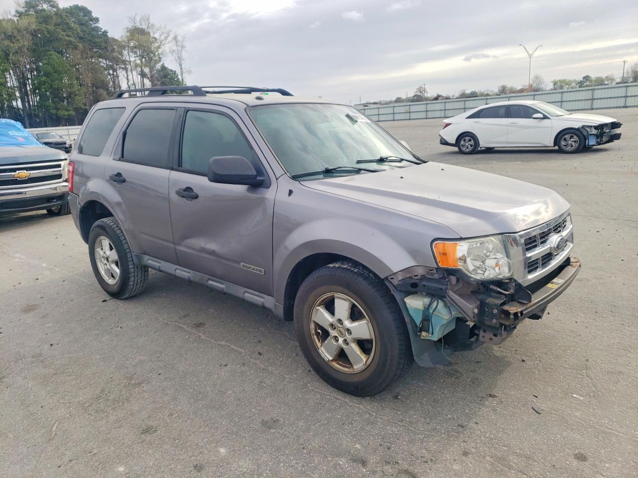 2008 Ford Escape Xlt - Фото 4