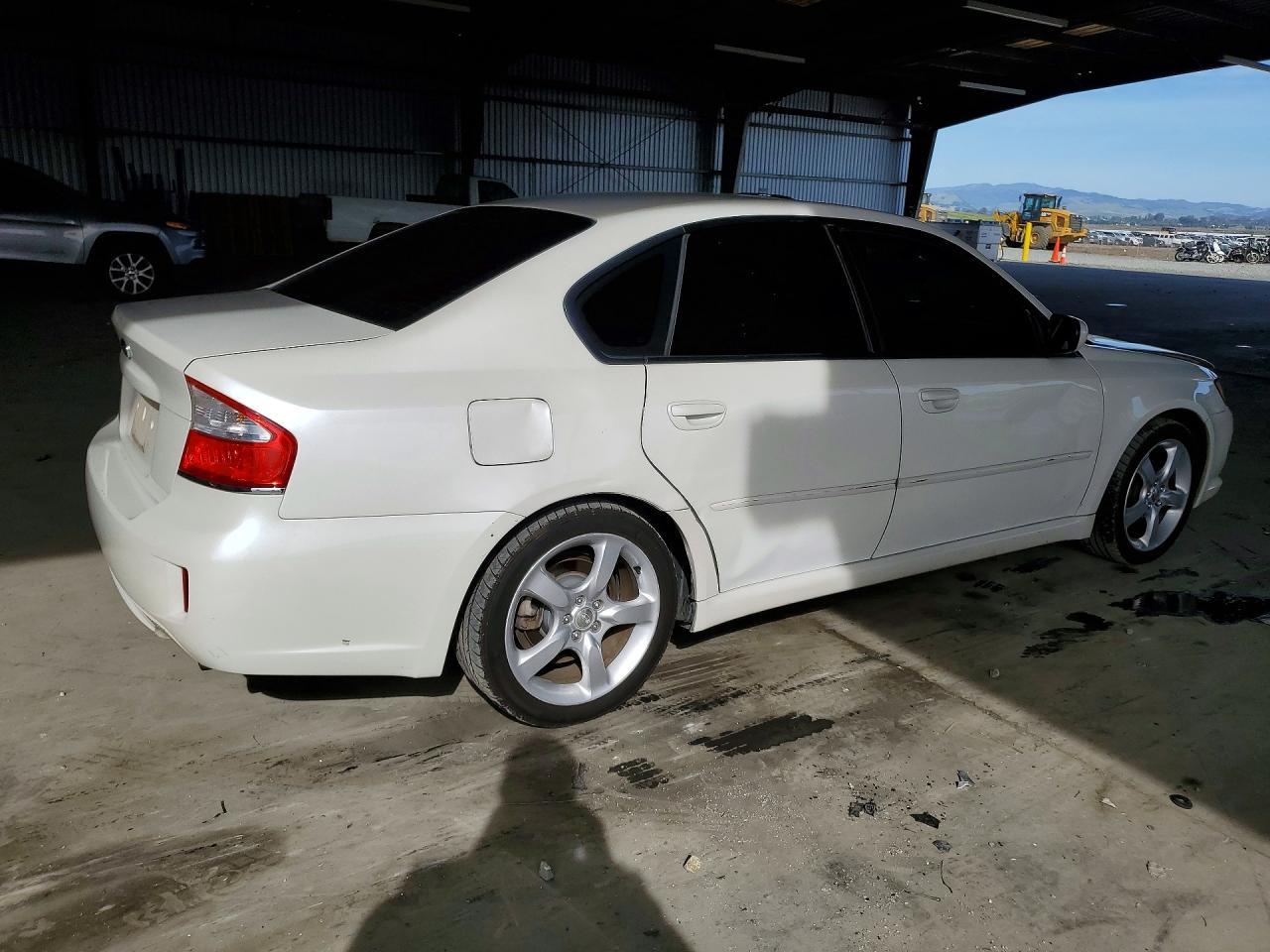 2009 Subaru Legacy 2.5I - Фото 3
