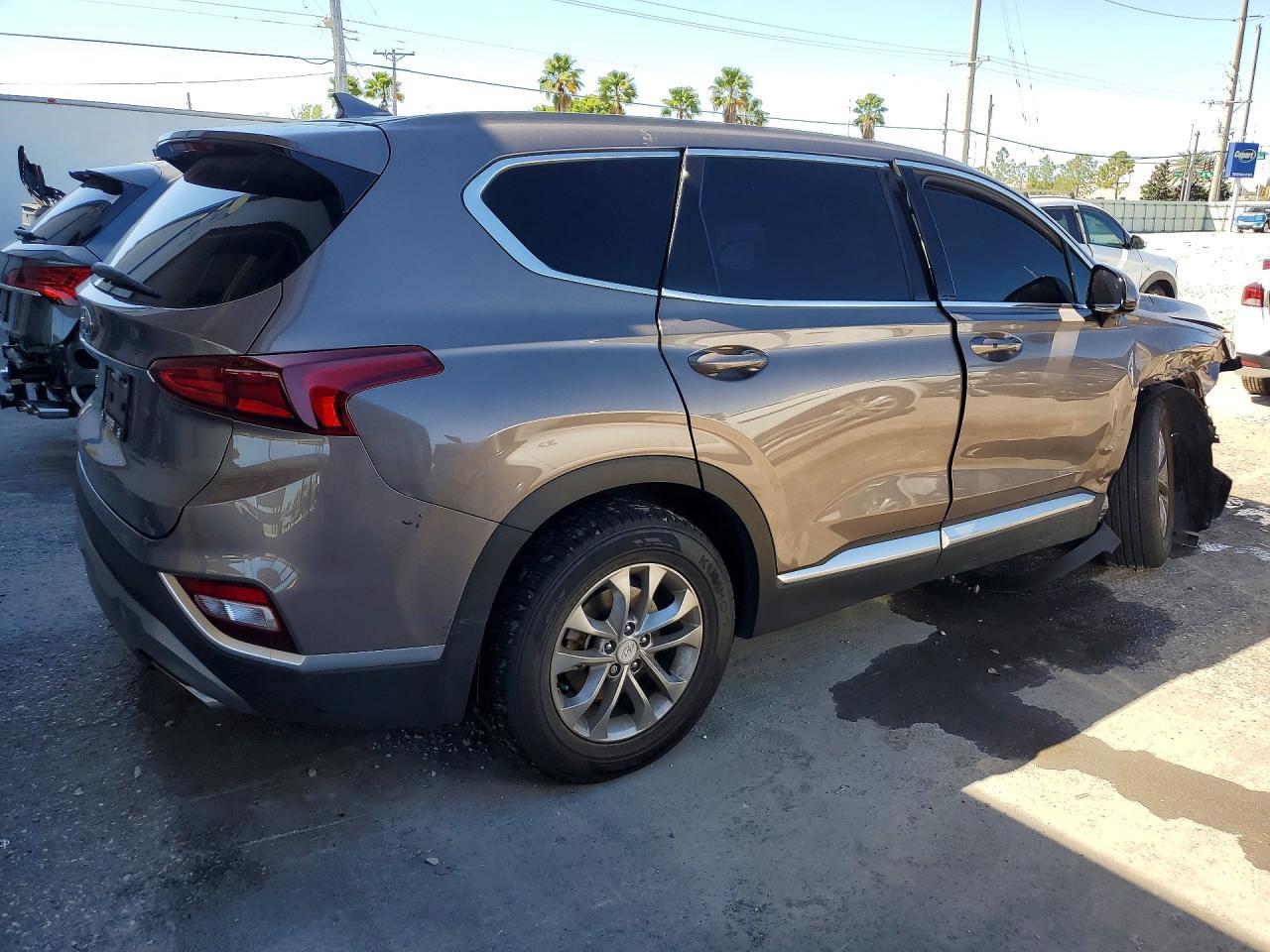 2019 Hyundai Santa Fe Sel 2.4L - Фото 3