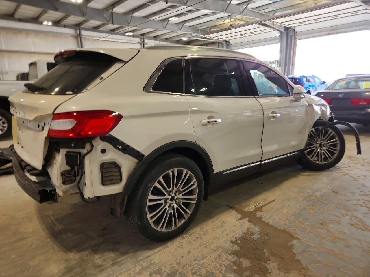 2016 Lincoln Mkx Reserve - Image 3