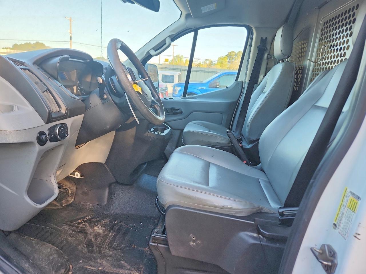 2017 Ford Transit T-250 - Image 7
